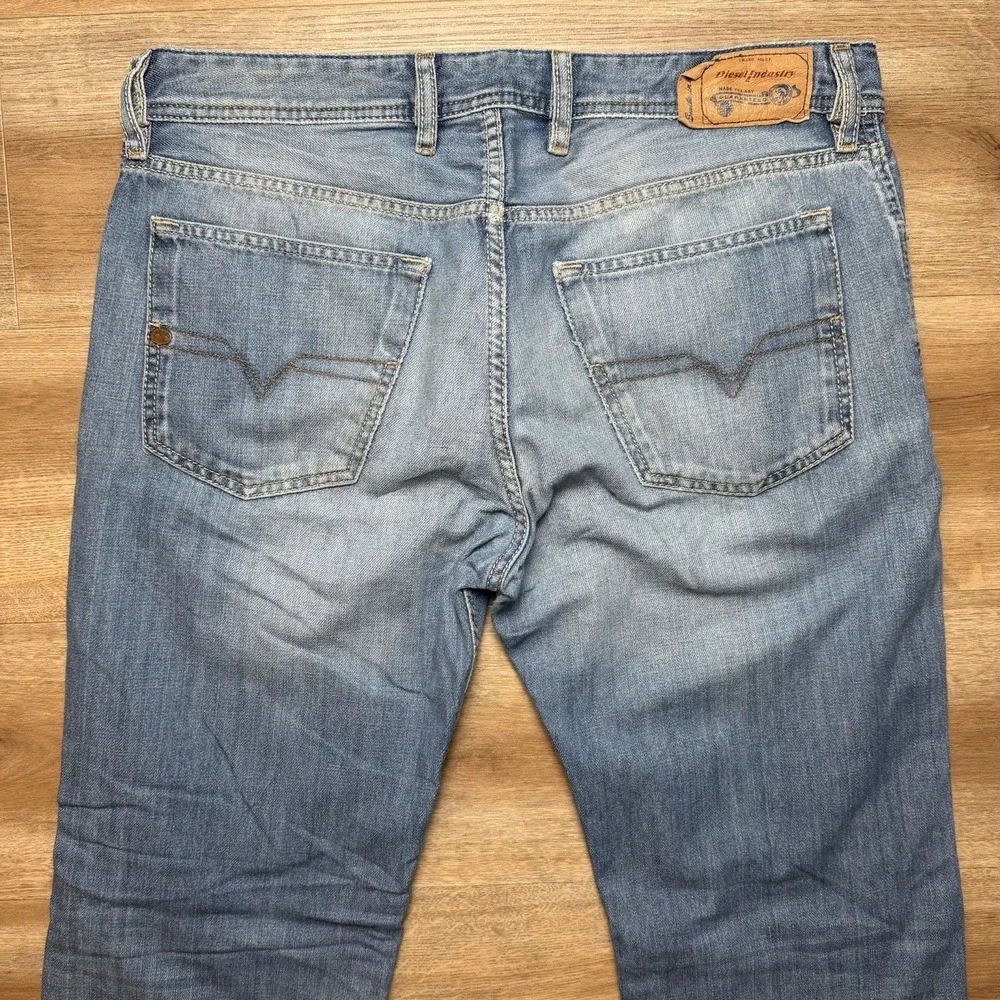 Diesel Waykee Jeans Men 32x32 Blue Straight Leg Distressed Medium Wash 0839C